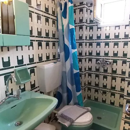 Sgouridis 2* Limenaria (Thasos)