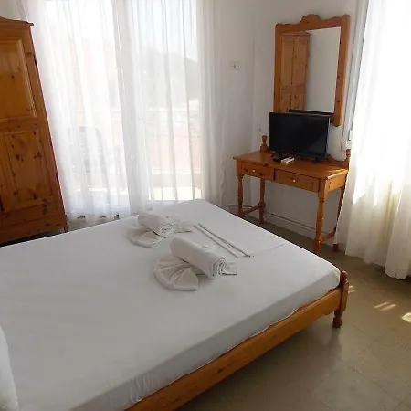 Hotel Sgouridis 2*