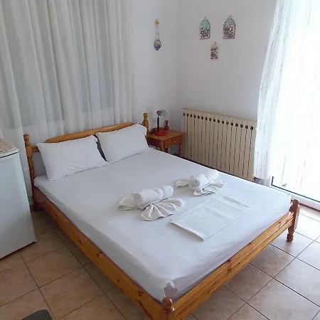 Sgouridis 2* Limenaria (Thasos)