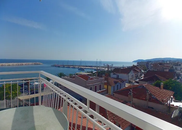 Sgouridis يميناريا